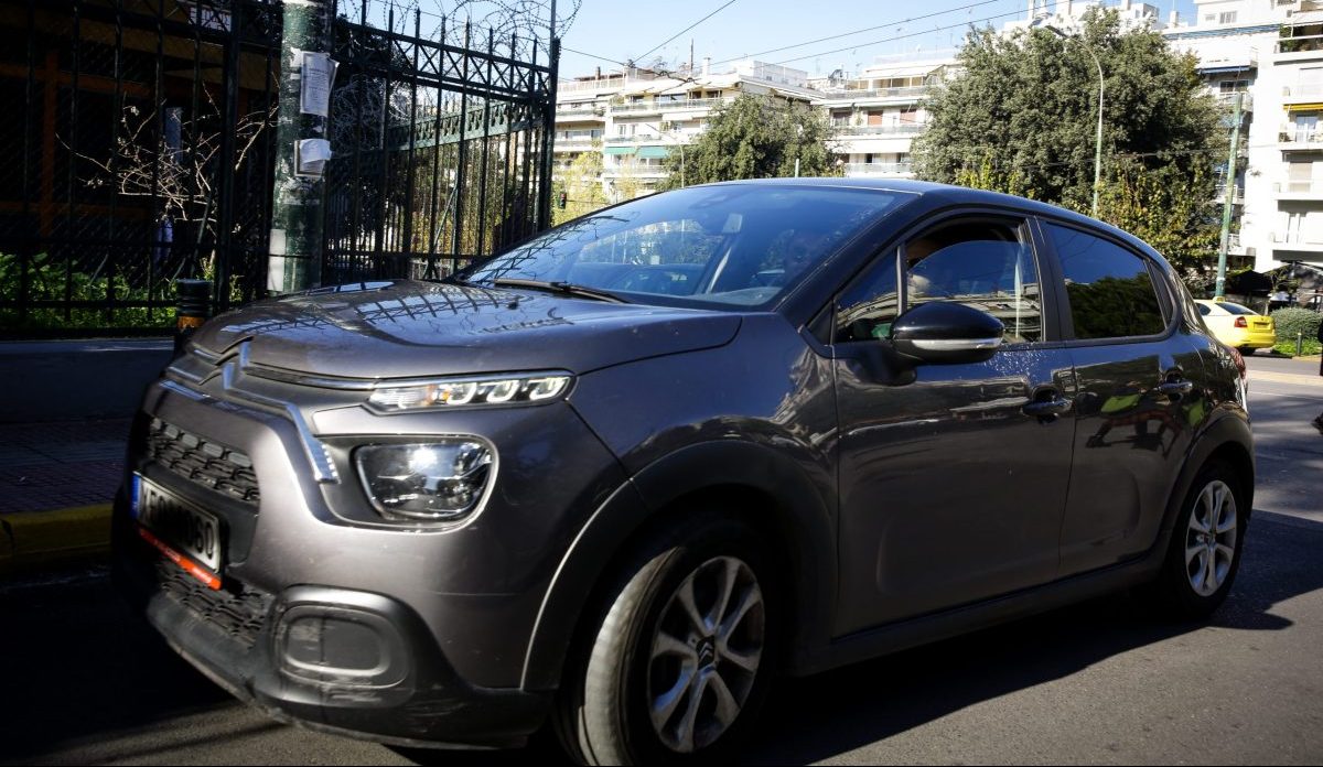 [383372] ΔΙΚΗ ΣΤΟ ΑΥΤΟΦΩΡΟ ΤΟΥ ΤΡΑΠΕΡ ΙΒΑΝ ΓΚΡΕΚΟ (ΔΑΝΑΗ ΔΑΥΛΟΠΟΥΛΟΥ/EUROKINISSI)