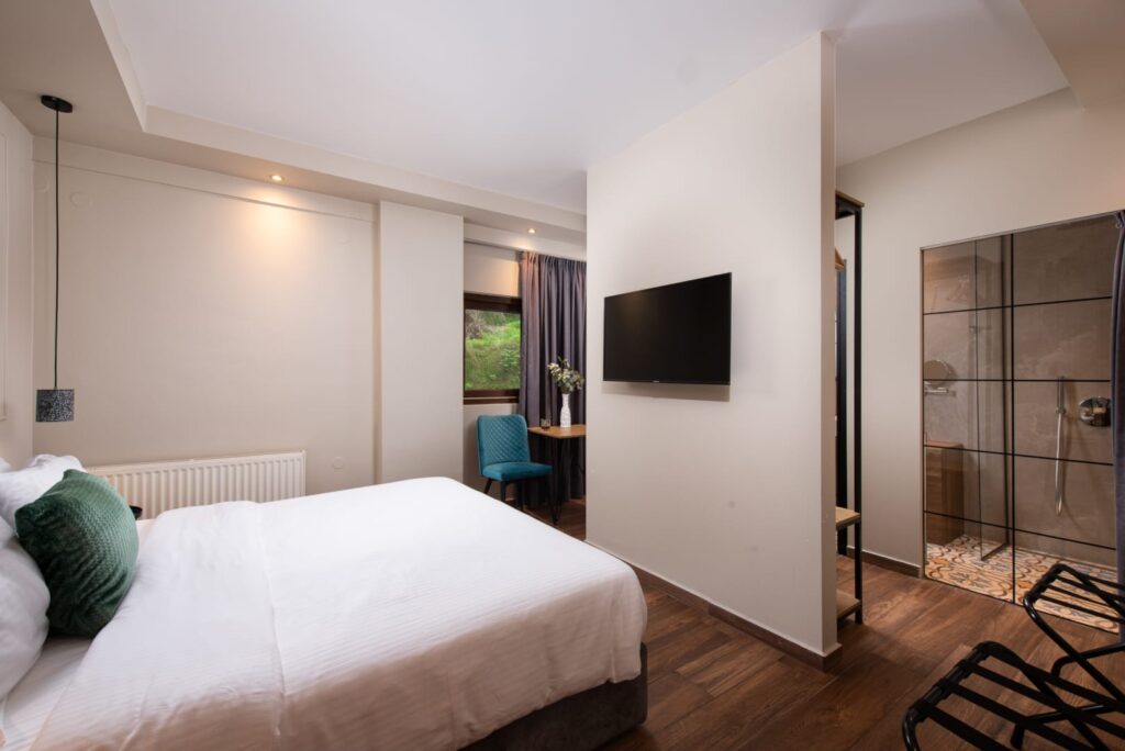 Ναϊάδες Hotel: Το μυστικό της χαλάρωσης και της Πολυτέλειας στα Λουτρά Πόζαρ