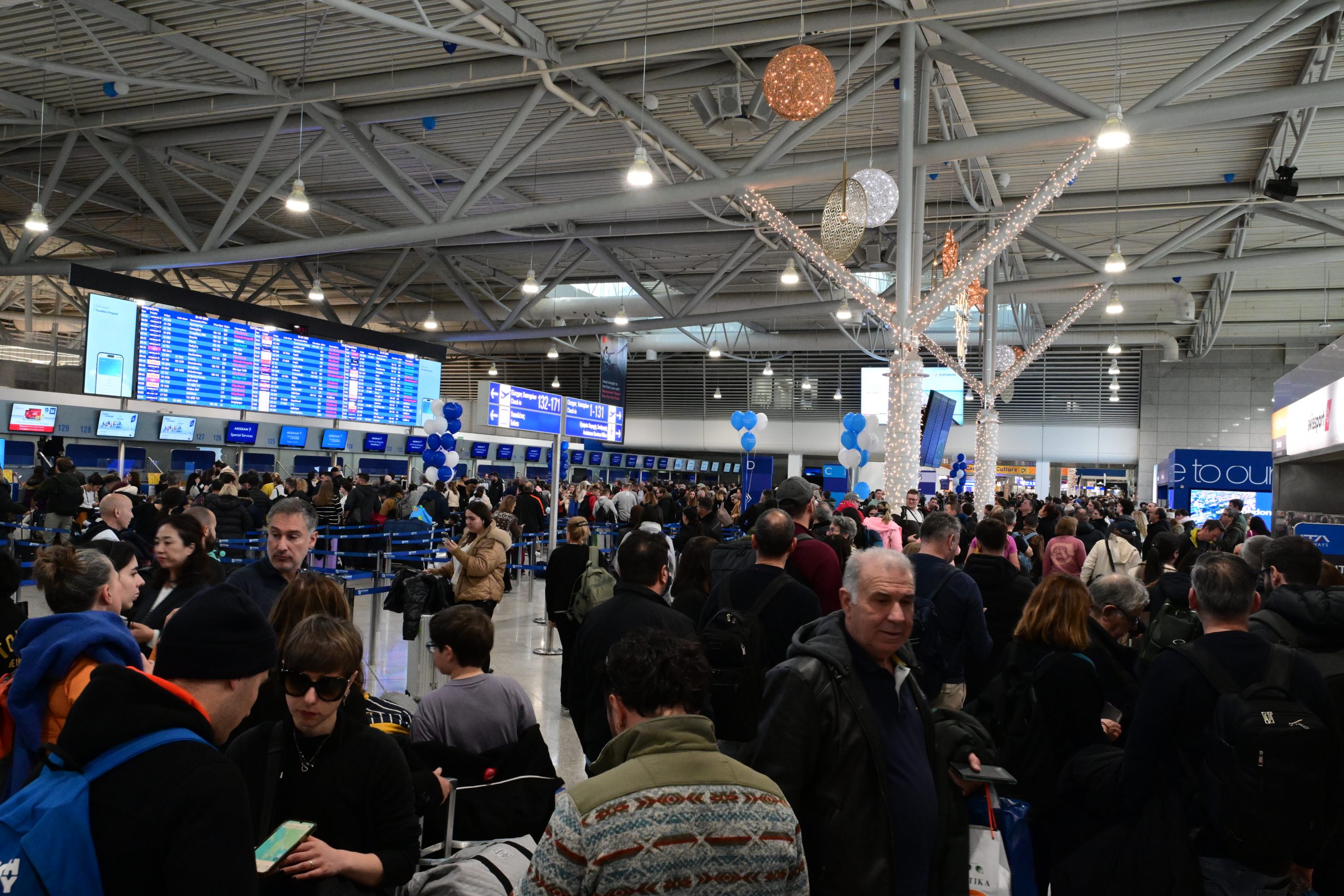 [383487] ΚΛΕΙΣΤΟ ΤΟ FIR ΑΘΗΝΩΝ ΛΟΓΩ ΤΕΧΝΙΚΟΥ ΠΡΟΒΛΗΜΑΤΟΣ  (ΤΑΤΙΑΝΑ ΜΠΟΛΑΡΗ/EUROKINISSI)