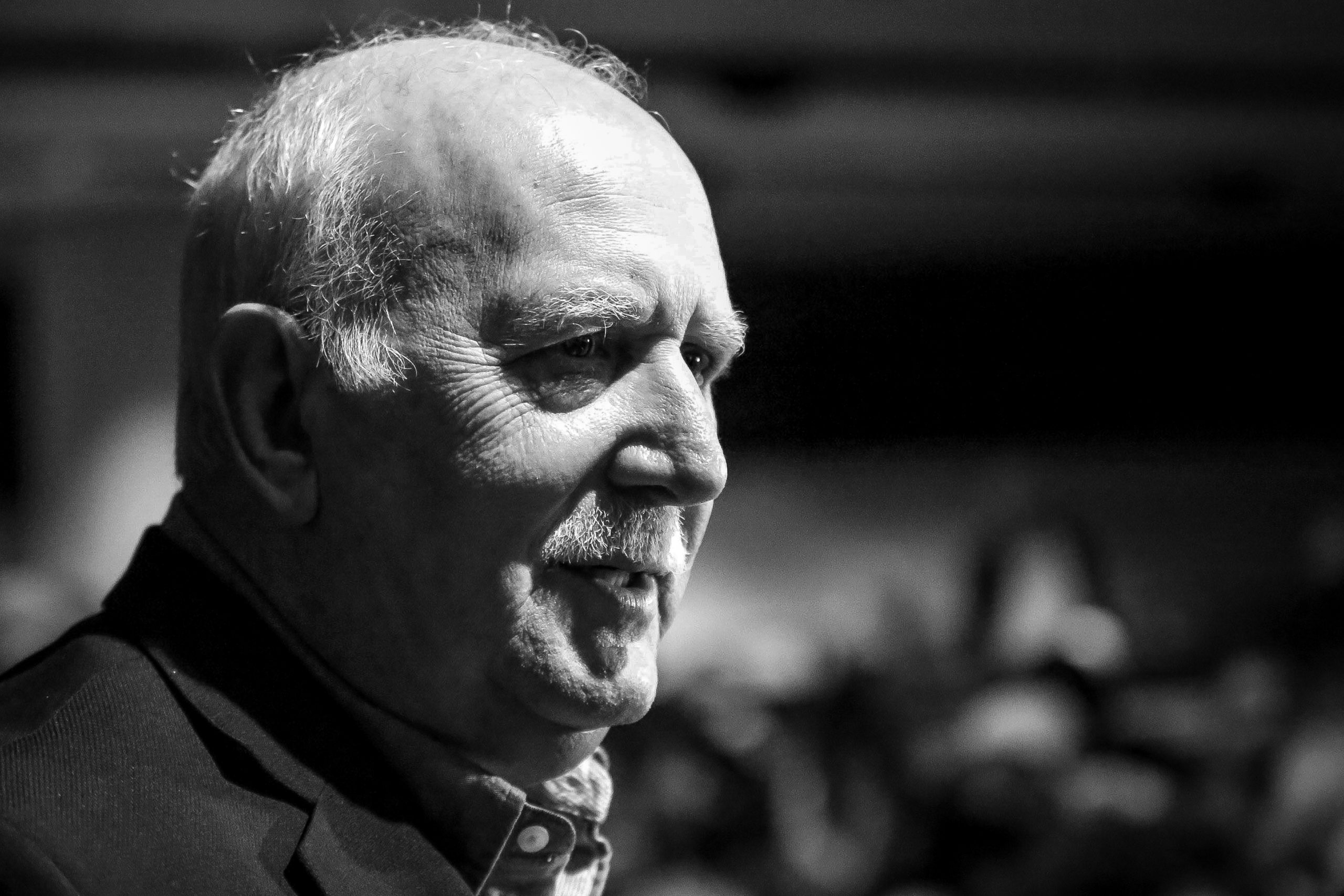 ΠΕΘΑΝΕ Ο ΔΗΜΟΣΙΟΓΡΑΦΟΣ ΓΙΩΡΓΟΣ ΠΑΠΑΔΑΚΗΣ ΜΕΤΑ ΑΠΟ ΒΑΡΥ ΕΜΦΡΑΓΜΑ ΠΟΥ ΥΠΕΣΤΗ (ΦΩΤΟΓΡΑΦΙΕΣ ΑΡΧΕΙΟΥ/EUROKINISSI)