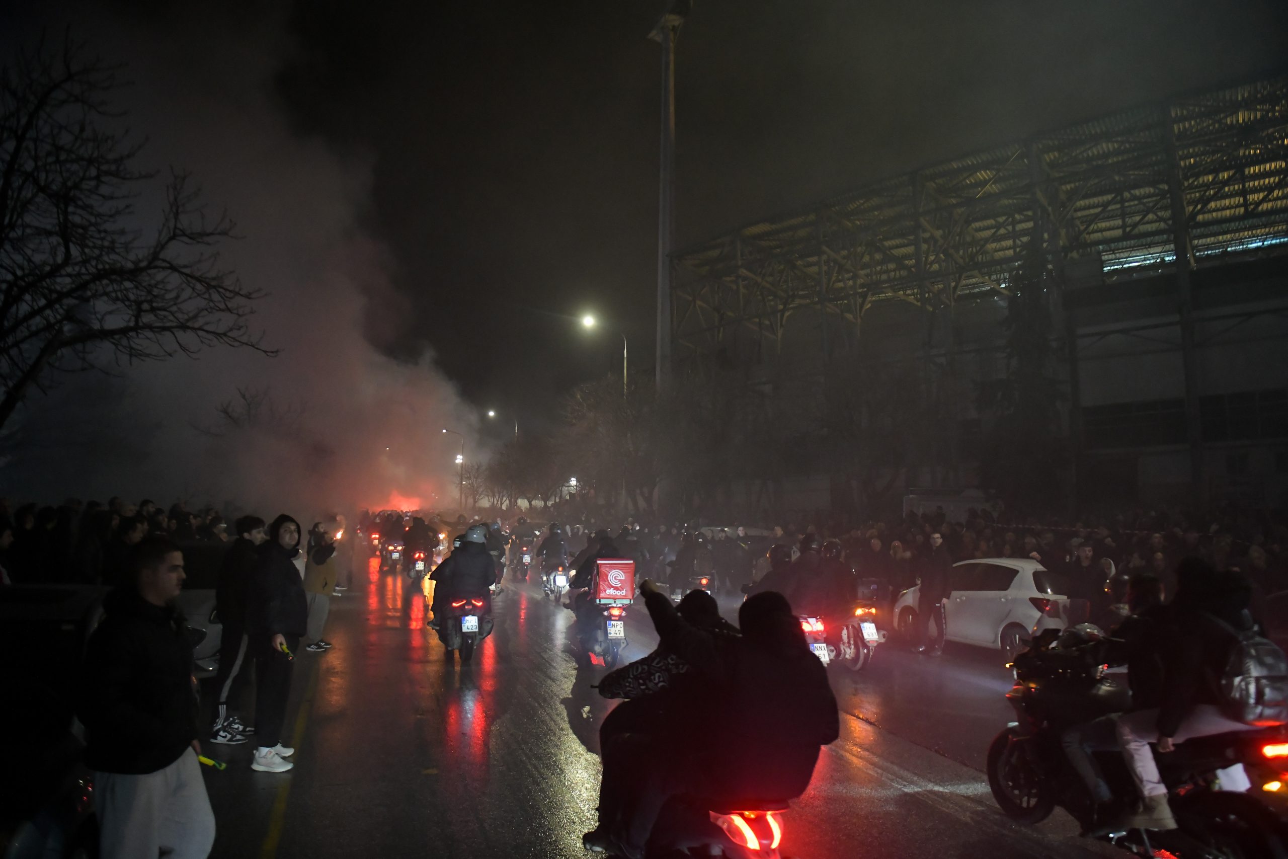 ÔÑÏ×ÁÉÏ ÄÕÓÔÕ×ÇÌÁ ÓÔÇÍ ÔÉÌÉÓÏÁÑÁ ÔÇÓ ÑÏÕÌÁÍÉÁÓ / ÁÖÉÎÇ ÓÔÏ ÃÇÐÅÄÏ ÔÇÓ ÔÏÕÌÐÁÓ ÔÙÍ ÅÐÔÁ ÓÏÑÙÍ ÔÙÍ ÖÉËÁÈËÙÍ ÔÏÕ ÐÁÏÊ (ÓÅÑÁÖÅÉÌ ÊÁÑÁÌÂÁËÁÓÇÓ / EUROKINISSI)