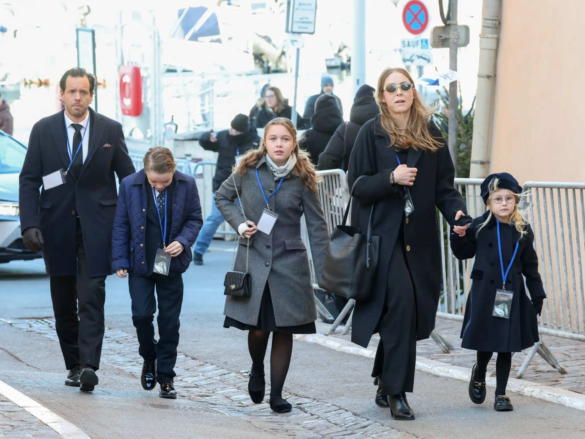 Κηδεία Μπριζίτ Μπαρντό: Ο μοναχογιός που δεν ήθελε να βλέπει και η ξανθιά δισέγγονη που είναι ίδια η «Μπεμπέ» 13 anna charrier brigitte bardot s granddaughter 2048x1537 1