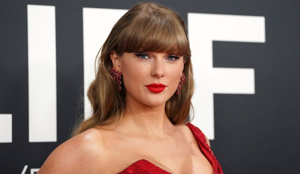 People - Taylor Swift