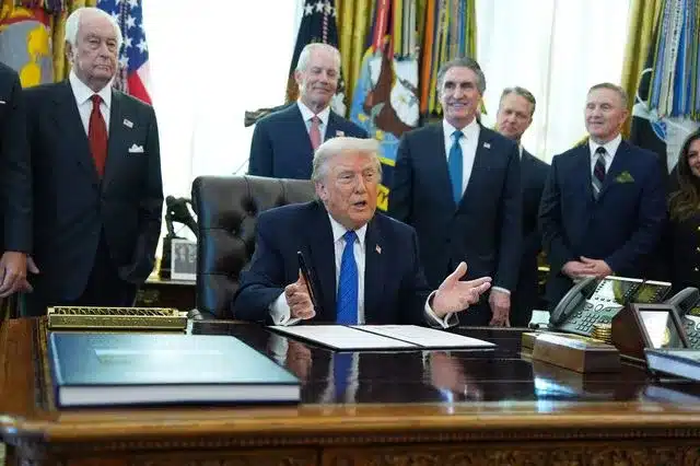 ap26030620000346 640x426 1