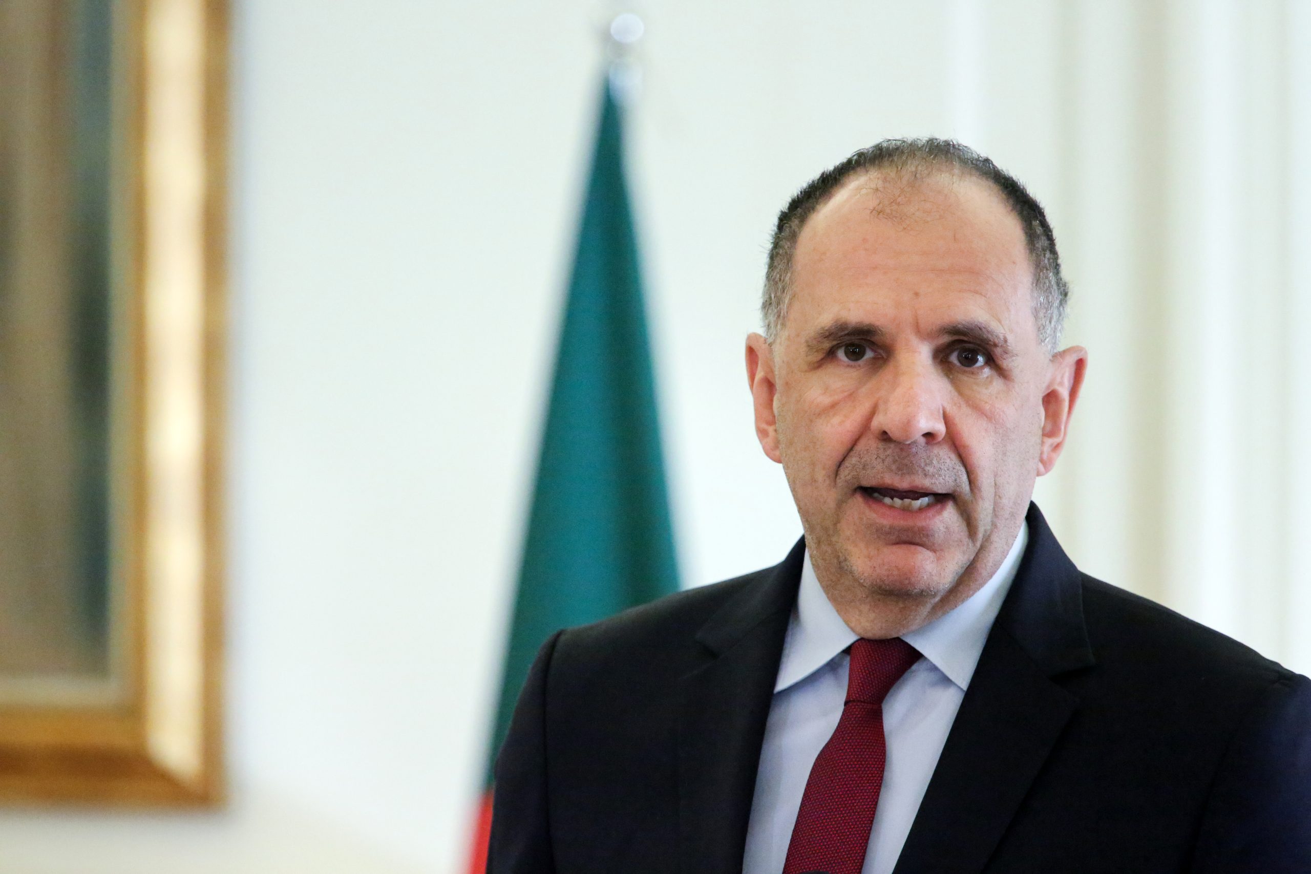 ÓÕÍÁÍÔÇÓÇ ÔÏÕ ÕÐÅÎ ÃÉÙÑÃÏÕ ÃÅÑÁÐÅÔÑÉÔÇ ÌÅ ÔÏÍ ÕÐÏÕÑÃÏ ÅÐÉÊÑÁÔÅÉÁÓ ÊÁÉ ÅÎÙÔÅÑÉÊÙÍ ÕÐÏÈÅÓÅÙÍ ÔÇÓ ÁËÃÅÑÉÁÓ AHMED ATTAFÖÙÔÏÃÑÁÖÏÓ: ÍÉÊÏÓ ÌÇÔÑÏÕÓÉÁÓ