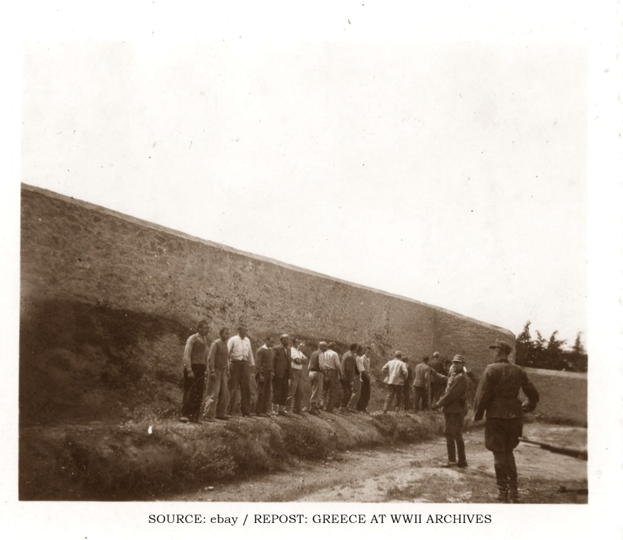 Στη δημοσιότητα για πρώτη φορά φωτογραφίες με τα πρόσωπα των 200 εκτελεσθέντων στην Καισαριανή, βρέθηκαν σε δημοπρασία στο eBay