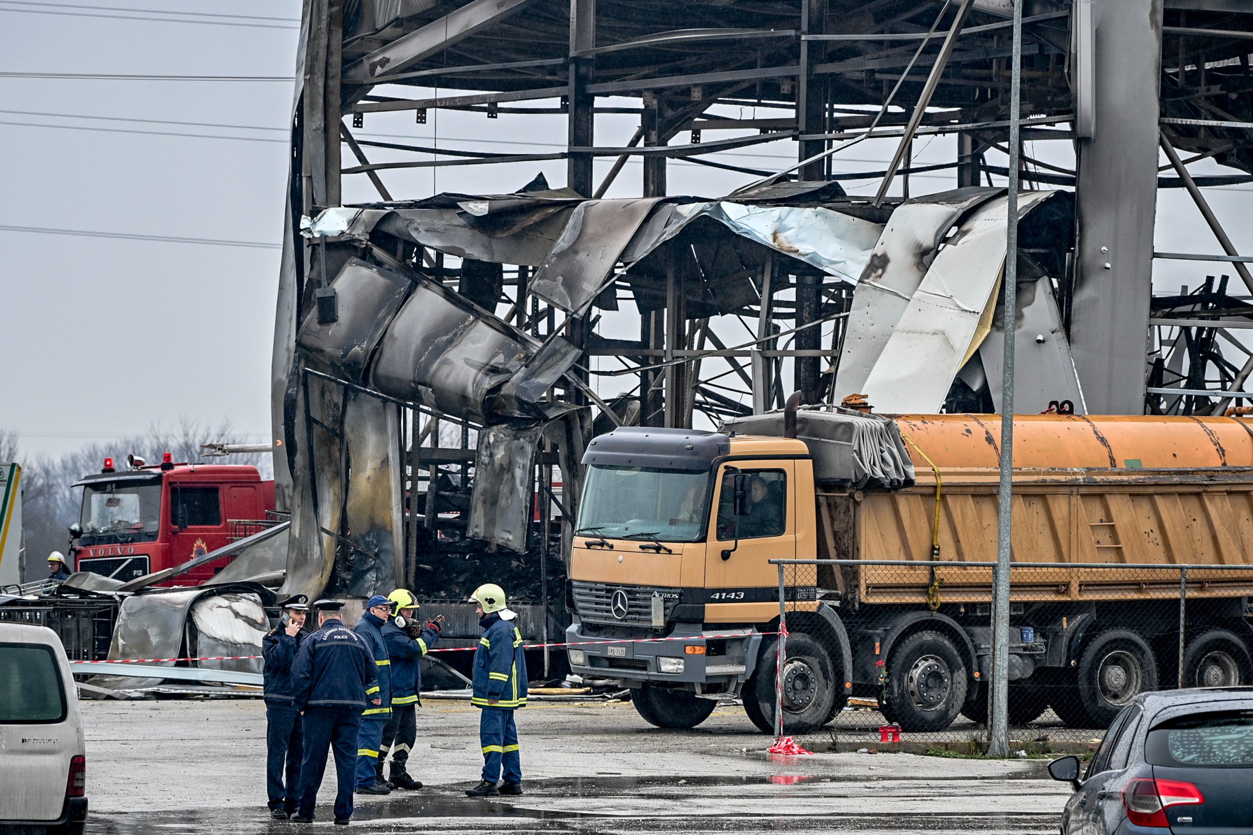 [384154] ΕΠΙΣΚΕΨΗ ΤΟΥ ΠΡΟΕΔΡΟΥ ΤΟΥ ΣΥΡΙΖΑ-ΠΣ ΣΩΚΡΑΤΗ ΦΑΜΕΛΛΟΥ ΣΤΑ ΤΡΙΚΑΛΑ. (OFFNETWORK.GR/EUROKINISSI)