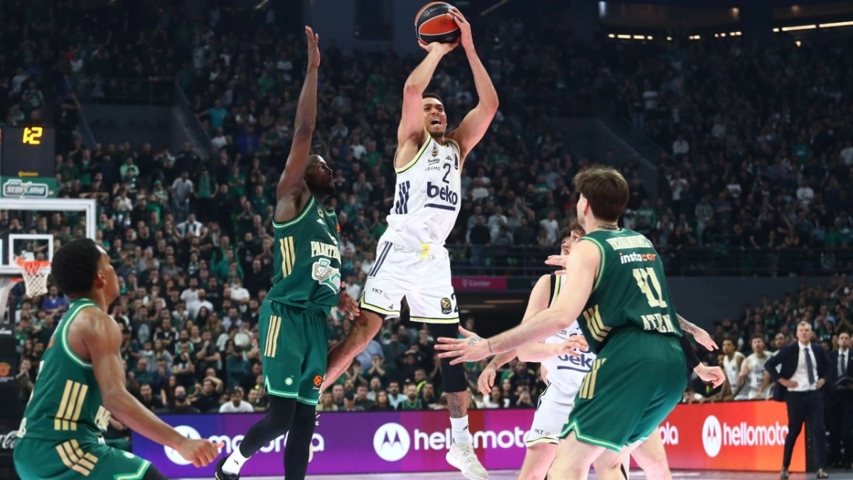 Ο Μπόλντγουιν ξέρανε τους «πράσινους» με buzzer beater Ο Μπόλντγουιν ξέρανε τους «πράσινους» με buzzer beater