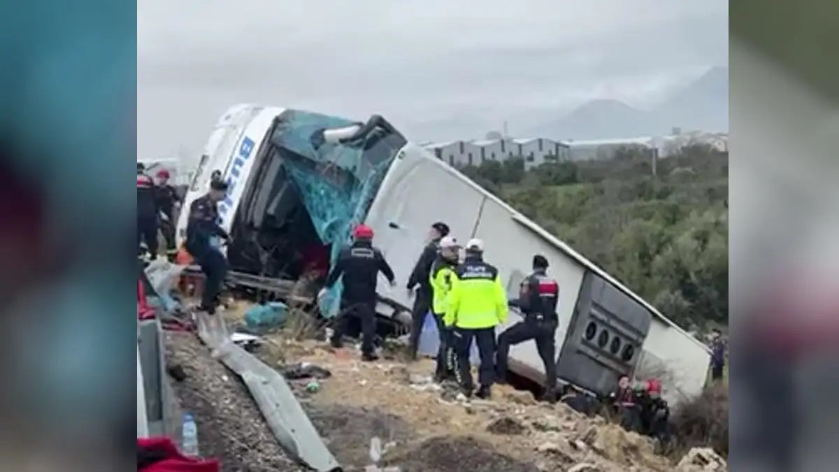 Τροχαίο δυστύχημα με λεωφορείο στην Αττάλεια, 9 νεκροί, 26 τραυματίες 9 tourkia troxaio 1 1200x675 1