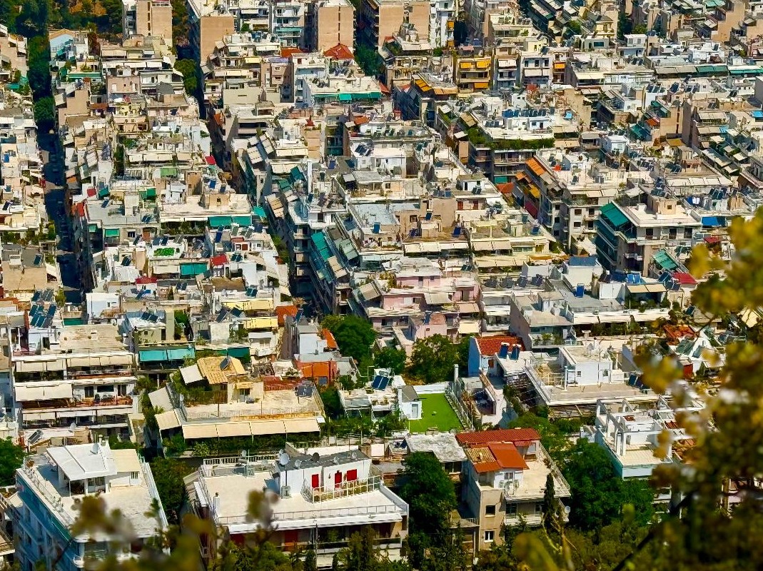 ypodomes-kai-akinita