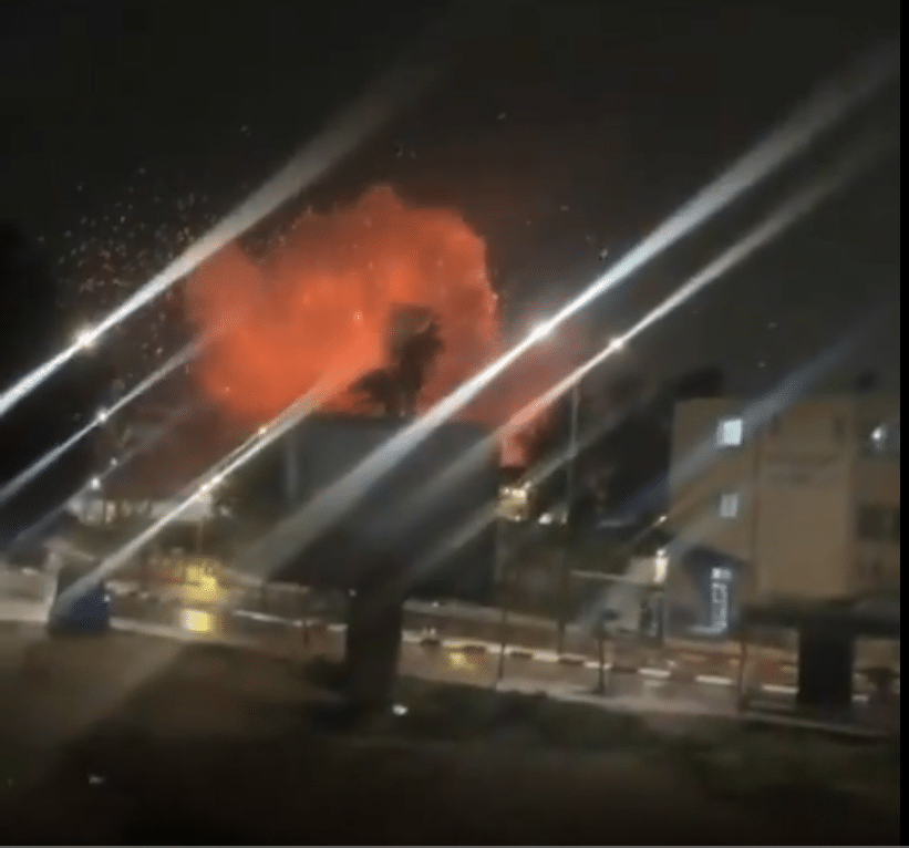 Η «Αχίλλειος πτέρνα» του Σιδερένιου Θόλου: Πώς οι ιρανικοί πύραυλοι έγιναν «αόρατοι» και έπληξαν το Ισραήλ 6 dimona israel