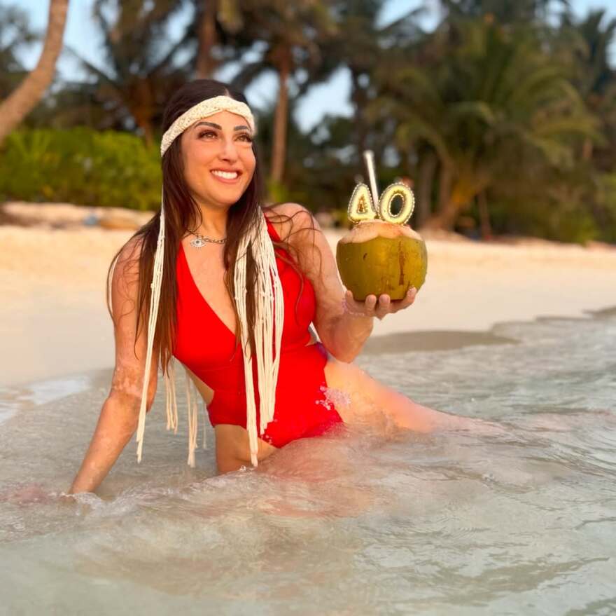 Η Ιωάννα Παλιοσπύρου γιόρτασε τα 40ά γενέθλιά της στις Μαλδίβες: Μια συναρπαστική δεκαετία ξεκινά, γράφει
