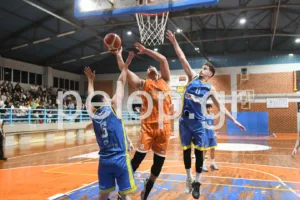 Τα Αραχωβίτικα/Ακταίο πήραν το ντέρμπι με την ΕΑΠ, η ΑΕ Ροϊτίκων το «25 στα 25»! ΦΩΤΟ