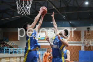 Τα Αραχωβίτικα/Ακταίο πήραν το ντέρμπι με την ΕΑΠ, η ΑΕ Ροϊτίκων το «25 στα 25»! ΦΩΤΟ