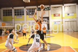 Τα Αραχωβίτικα/Ακταίο πήραν το ντέρμπι με την ΕΑΠ, η ΑΕ Ροϊτίκων το «25 στα 25»! ΦΩΤΟ