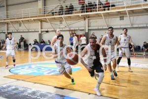 Ασταμάτητη η ΑΕ Ροϊτίκων, έκανε το «23 στα 23», «διπλό» για τον Διαγόρα, ΦΩΤΟ