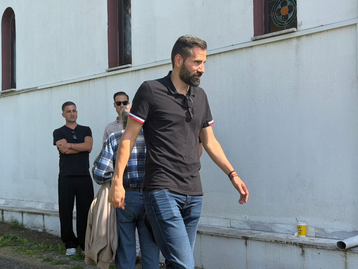 Κηδεία Παρασκευά Άντζα