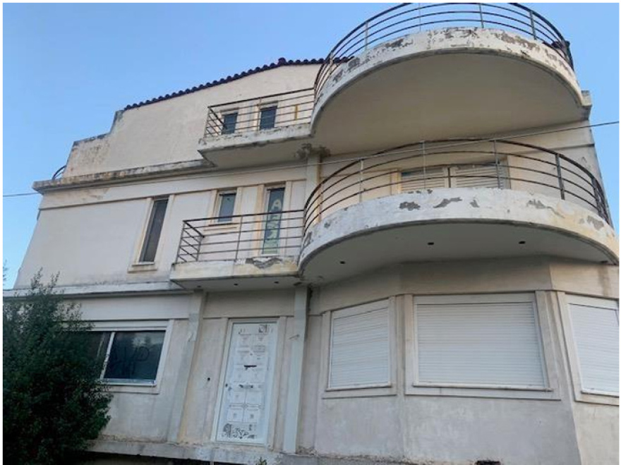 Ο Μάκης Χριστοδουλόπουλος έχασε το σπίτι του στην Αιγιάλεια για χρέος 10.000 ευρώ
