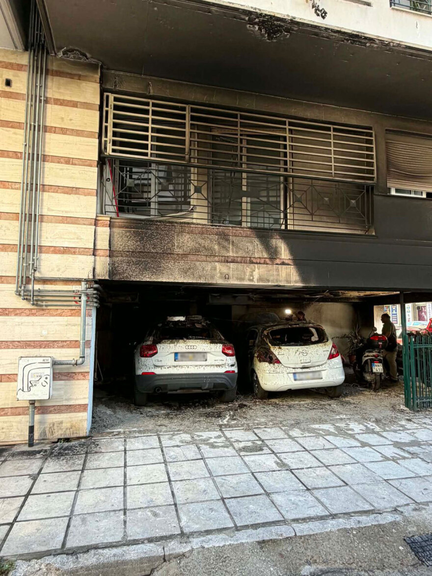 Πέθανε η μητέρα της Αφροδίτης Νέστορα μετά την εμπρηστική επίθεση κατά στελεχών της ΝΔ στη Θεσσαλονίκη