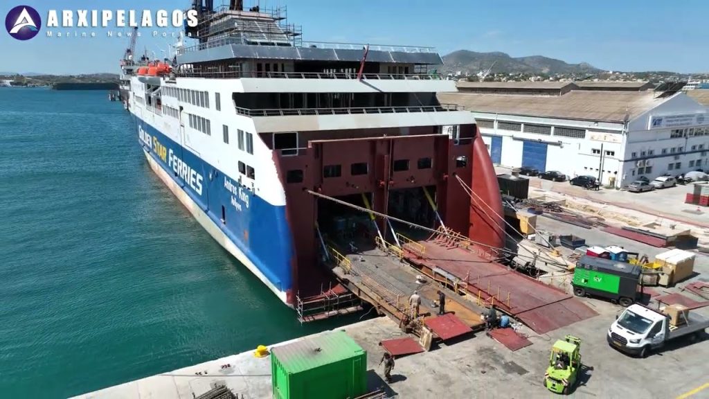Video Thumbnail: Νέα σελίδα για το “Andros King” της Golden Star Ferries