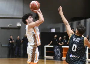 ΑΕ Γλαύκου Έσπερου: Καλές εντυπώσεις, είχε απουσίες, ήττα από τον Κόροιβο