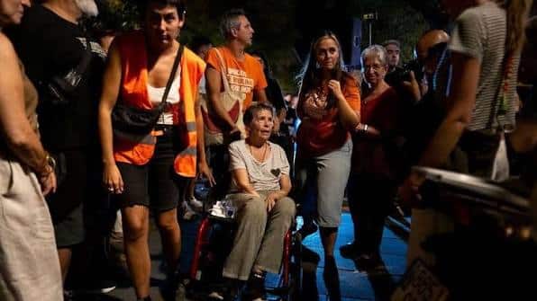 Ισπανία: Πέθανε η 87χρονη Μαρικάρμεν, η γυναίκα που έγινε σύμβολο της στεγαστικής κρίσης στη χώρα 8 images 25
