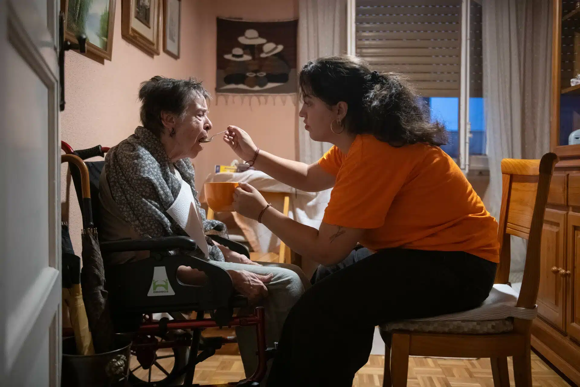 Ισπανία: Πέθανε η 87χρονη Μαρικάρμεν, η γυναίκα που έγινε σύμβολο της στεγαστικής κρίσης στη χώρα 7 ispania giagia